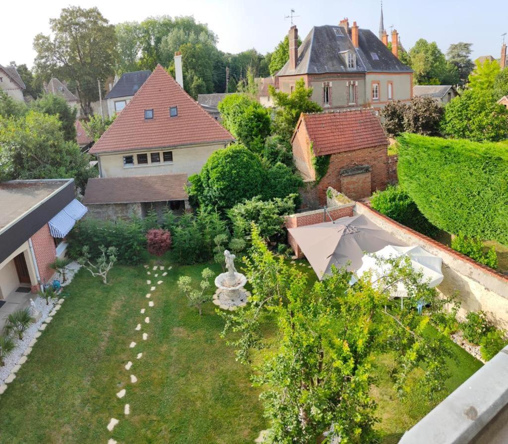 Appartement En Residence Gisors Exterior photo